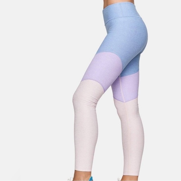 Outdoor Voices Colorblock Leggings - Picture 4 of 7